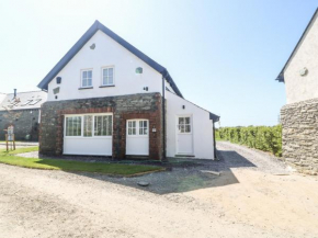 10 Cleifiog Fawr, Holyhead